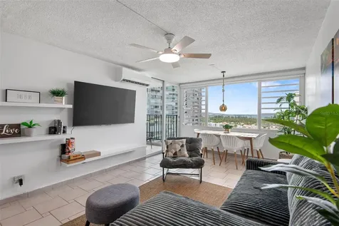1404 Cond Playa Azul Iii Luquillo PR 00773