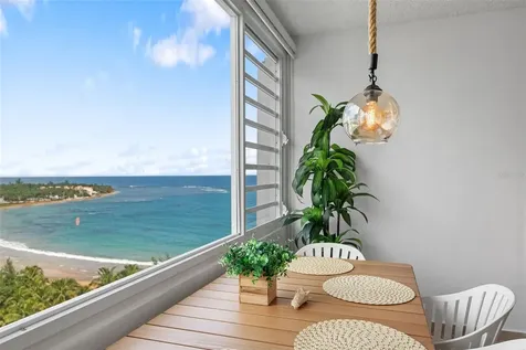 1404 Cond Playa Azul Iii Luquillo PR 00773