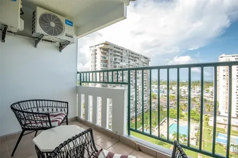 1404 Cond Playa Azul Iii Luquillo PR 00773