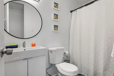 1404 Cond Playa Azul Iii Luquillo PR 00773