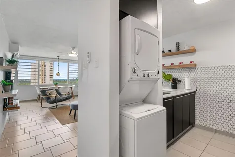 1404 Cond Playa Azul Iii Luquillo PR 00773