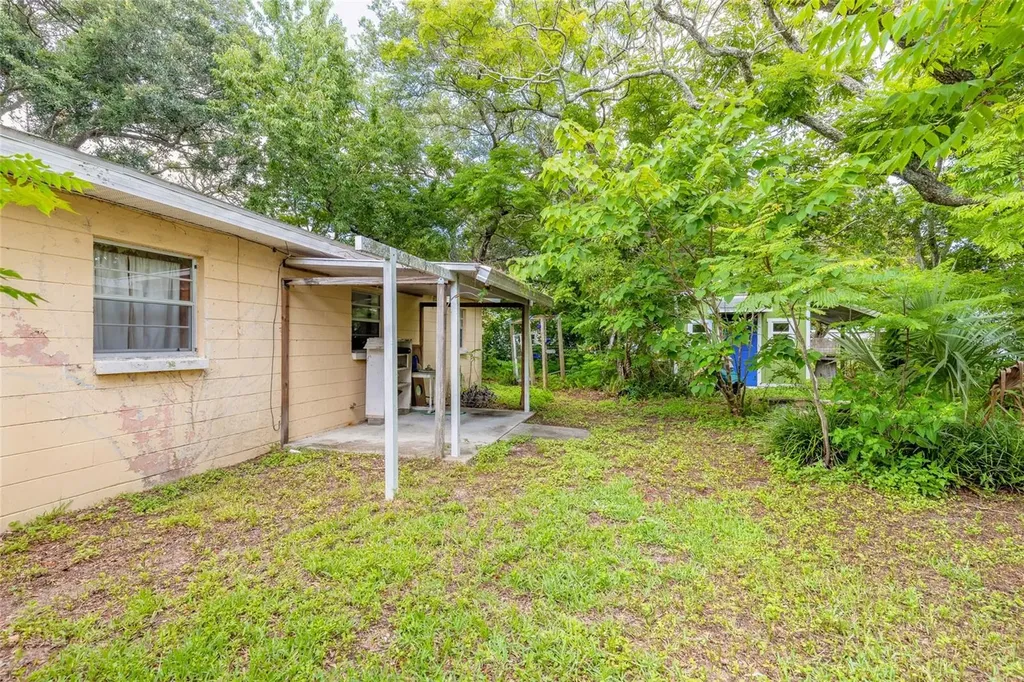1219 Leon Lane Daytona Beach FL 32117