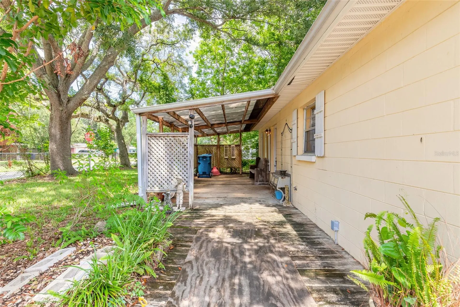 1219 Leon Lane Daytona Beach FL 32117