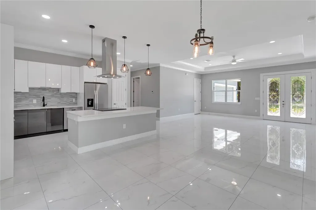 319 Water Shore Drive Leesburg FL 34748