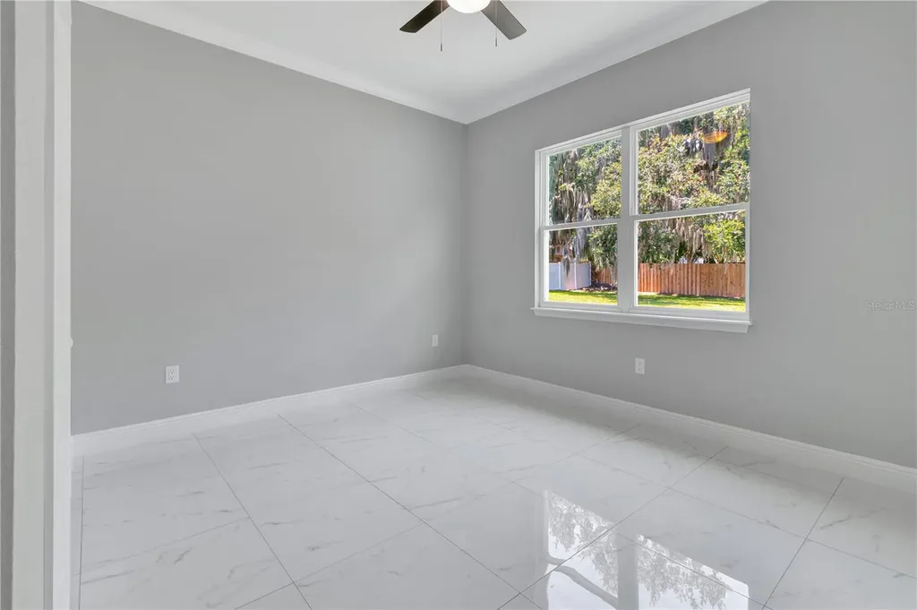 319 Water Shore Drive Leesburg FL 34748
