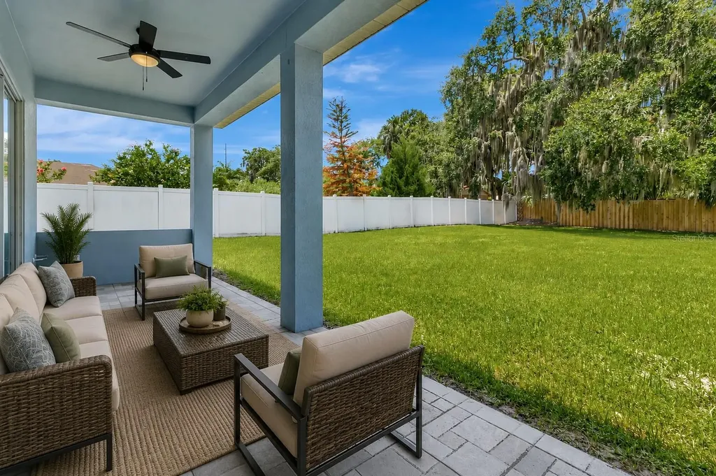 319 Water Shore Drive Leesburg FL 34748
