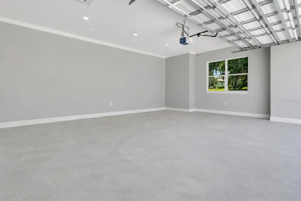 319 Water Shore Drive Leesburg FL 34748