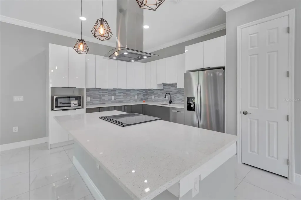319 Water Shore Drive Leesburg FL 34748