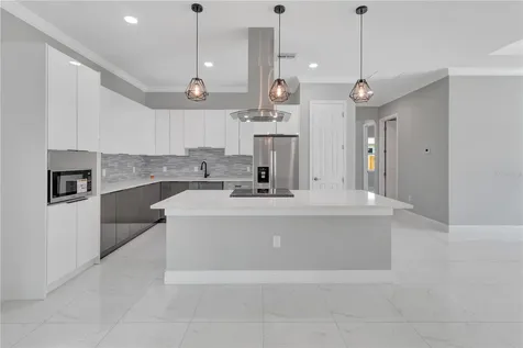 319 Water Shore Drive Leesburg FL 34748