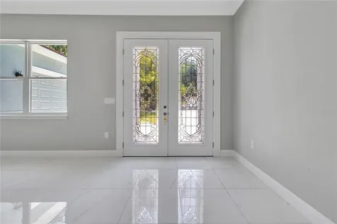 319 Water Shore Drive Leesburg FL 34748