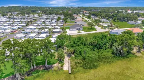 319 Water Shore Drive Leesburg FL 34748