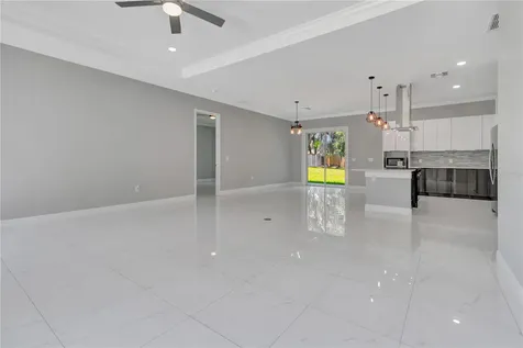 319 Water Shore Drive Leesburg FL 34748