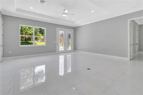 319 Water Shore Drive Leesburg FL 34748