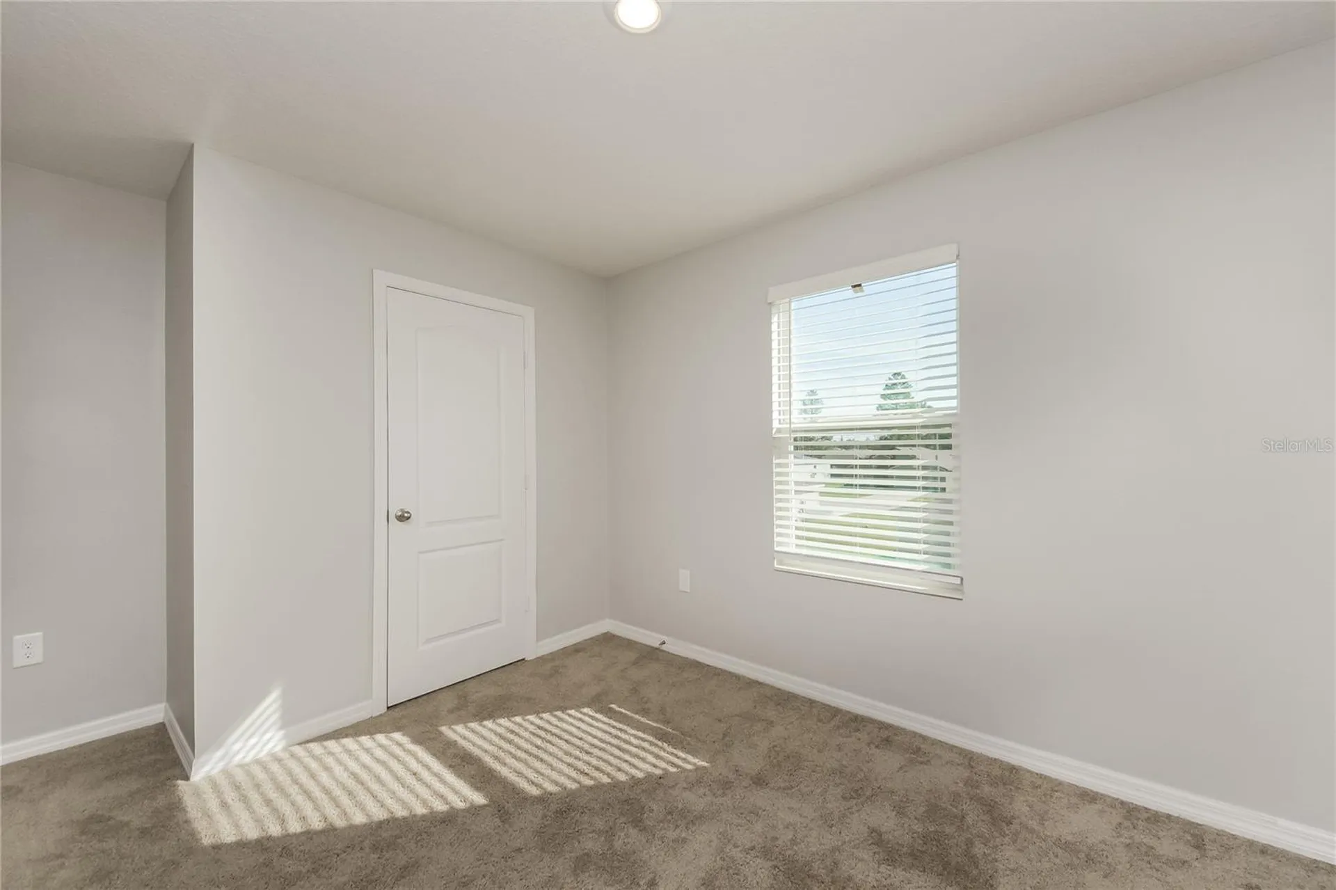 204 Fig Court Kissimmee FL 34759