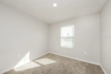 204 Fig Court Kissimmee FL 34759