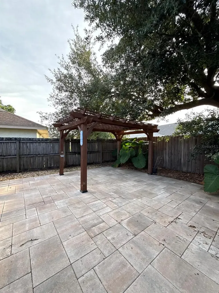 1215 Tuxford Drive Brandon FL 33511