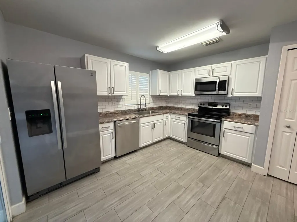 1215 Tuxford Drive Brandon FL 33511