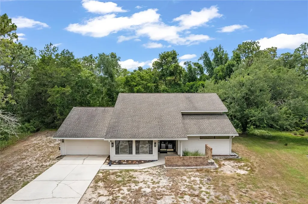 10 Sycamore Court S Homosassa FL 34446