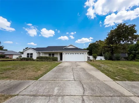 546 Penns Neck Drive Deland FL 32724