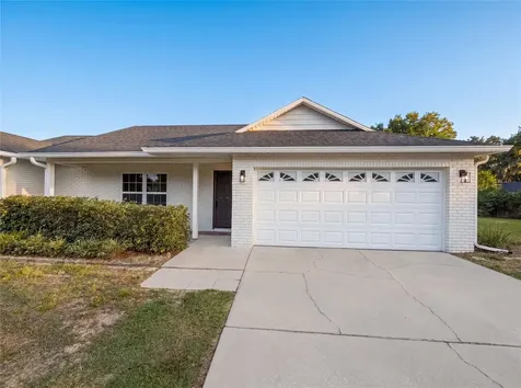 546 Penns Neck Drive Deland FL 32724