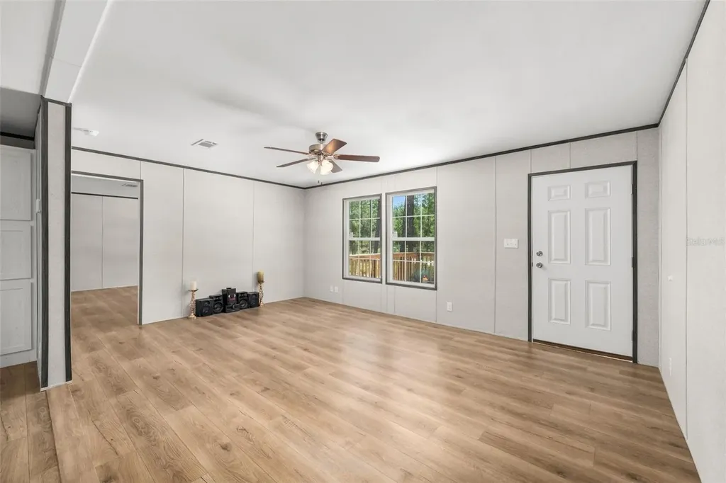 419 Lily Trail Interlachen FL 32148
