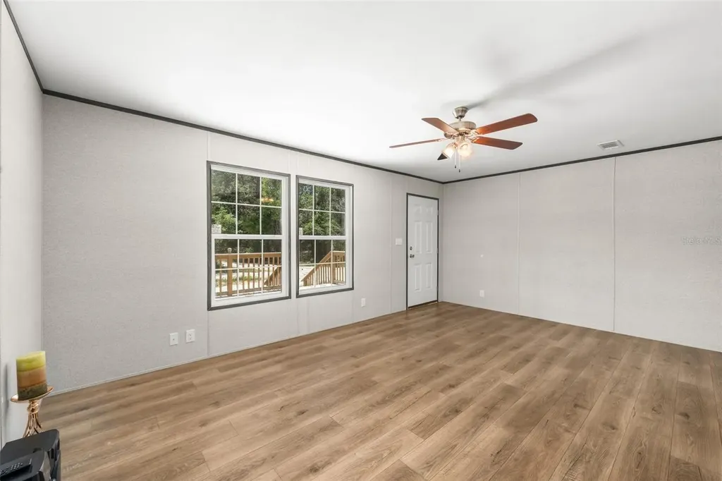 419 Lily Trail Interlachen FL 32148