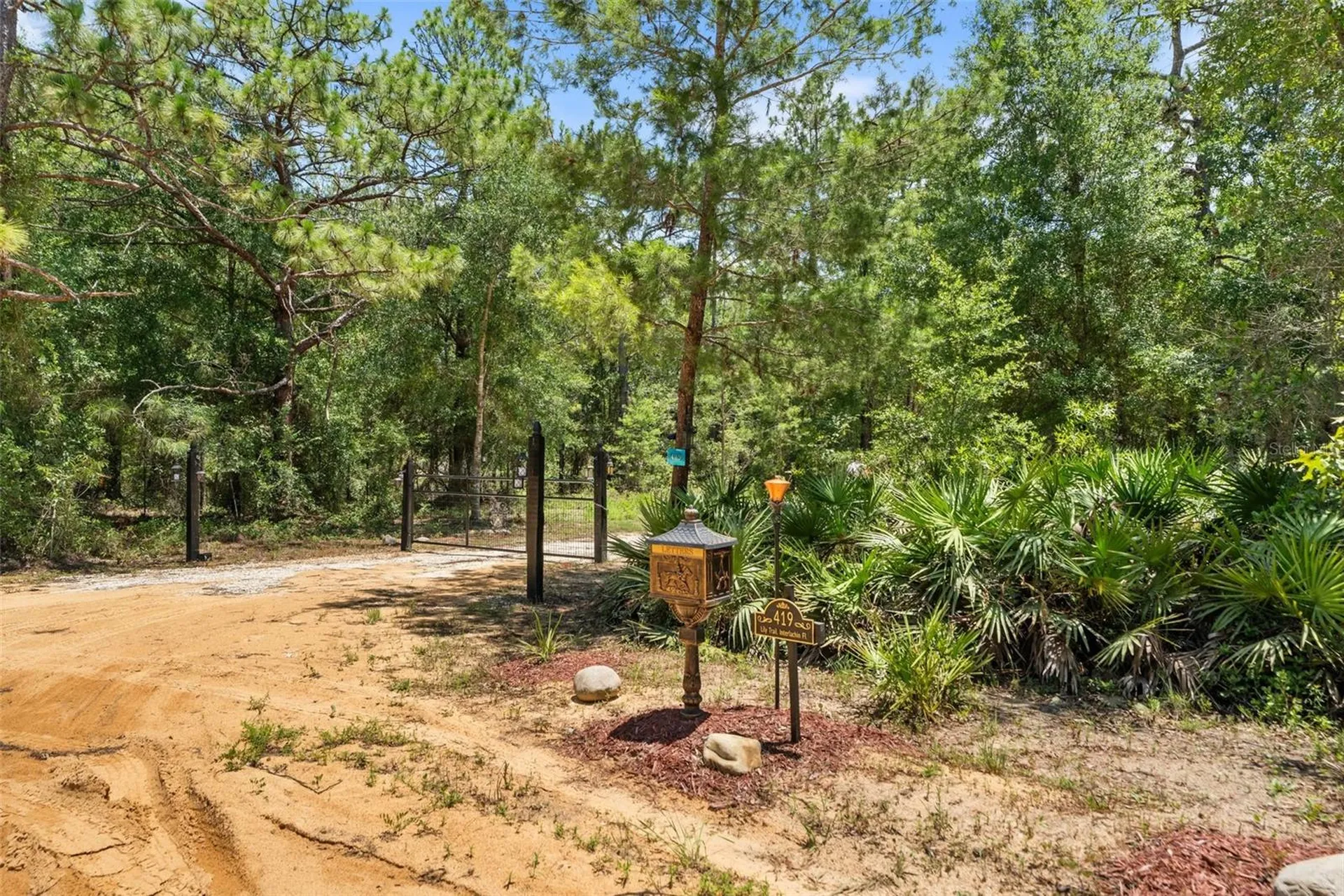 419 Lily Trail Interlachen FL 32148