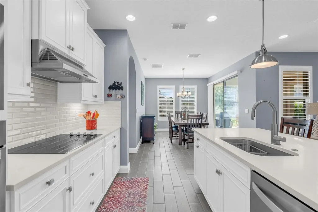 11043 Jackson Cove Winter Garden FL 34787