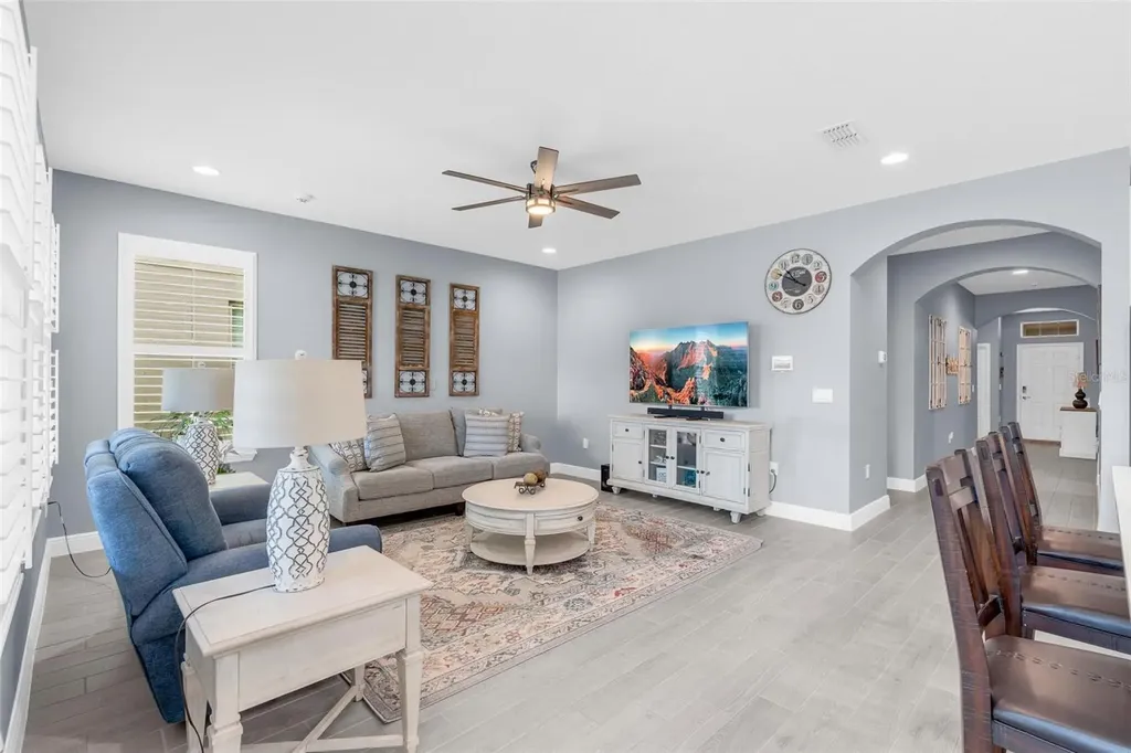 11043 Jackson Cove Winter Garden FL 34787