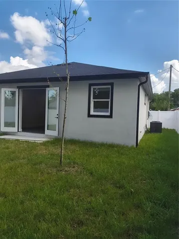 4013 E Curtis Street Tampa FL 33610