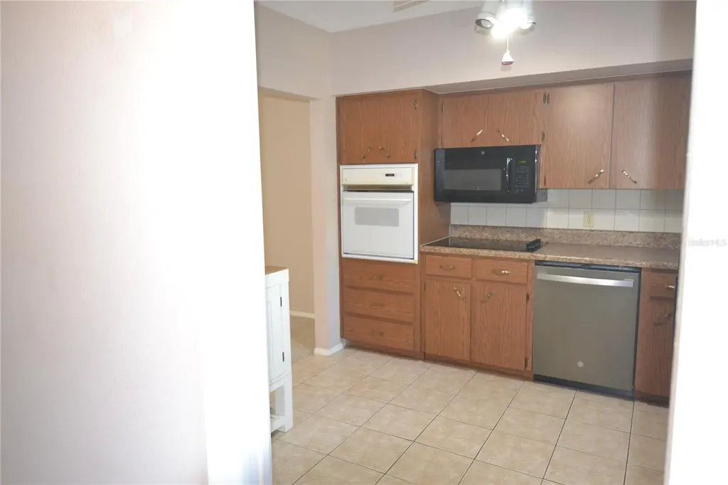 2471 Sumatran Way Clearwater FL 33763