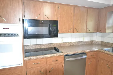 2471 Sumatran Way Clearwater FL 33763
