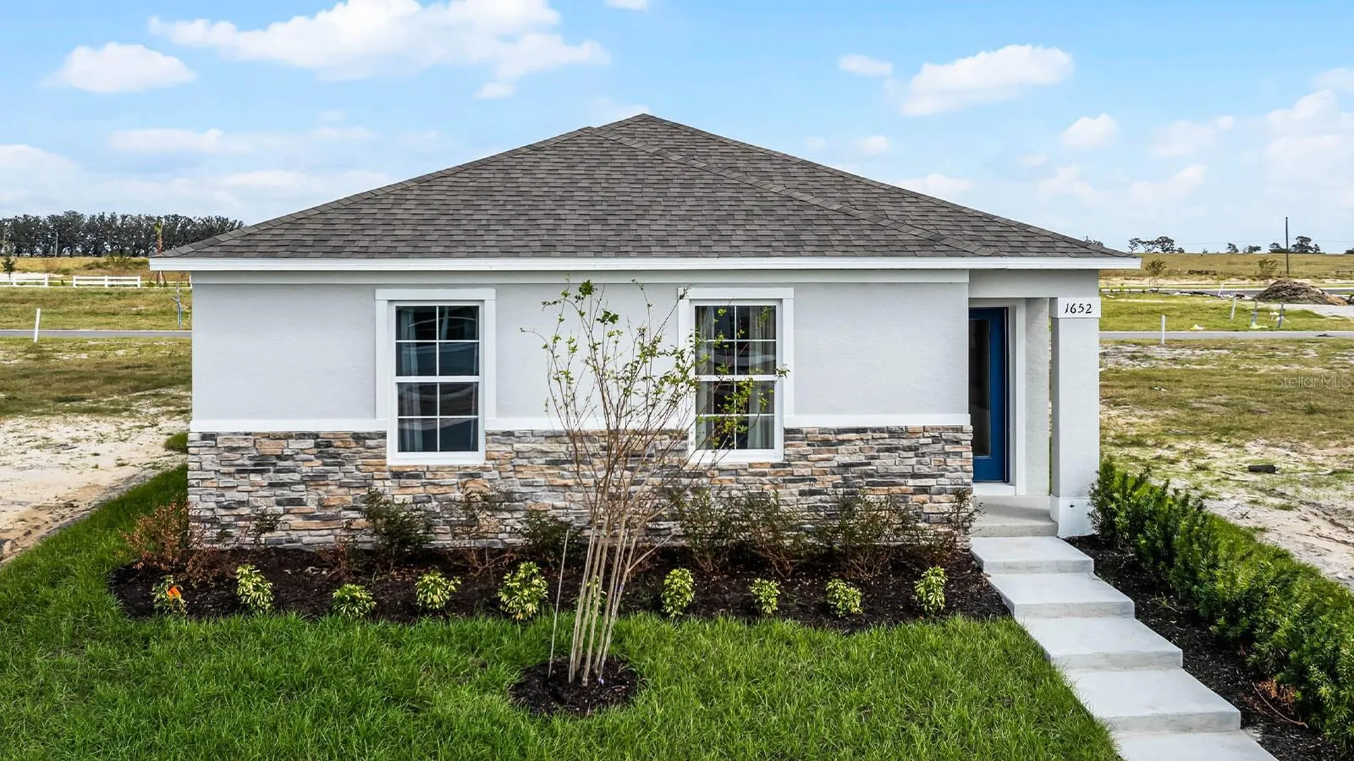 1738 Hummingbird Road Winter Haven FL 33884