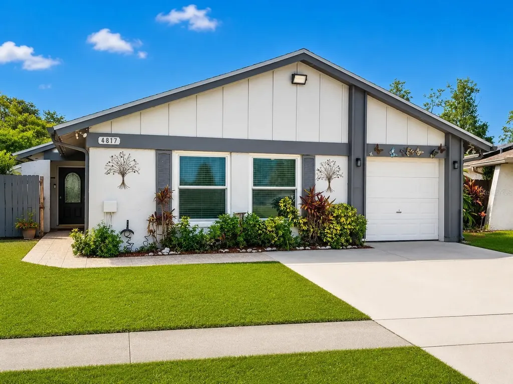 4817 Grove Point Drive Tampa FL 33624