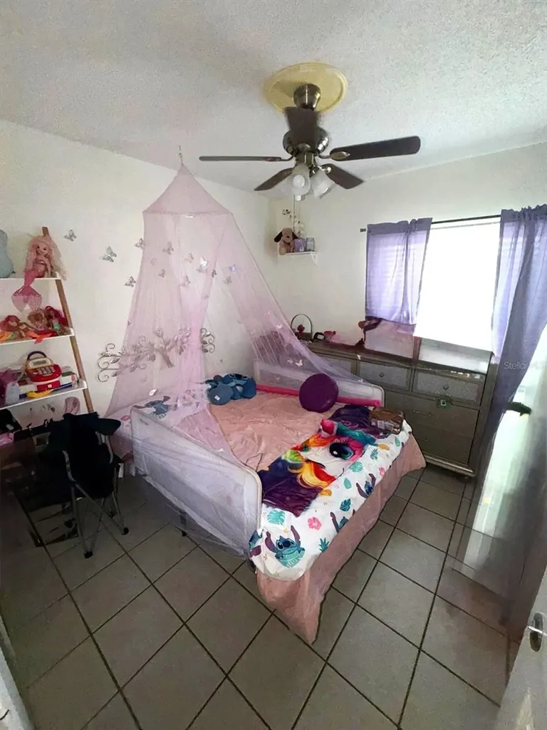 4817 Grove Point Drive Tampa FL 33624