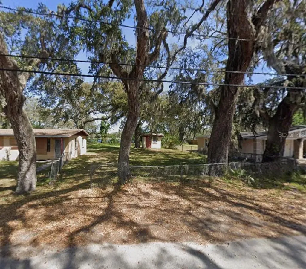 529 Fulton Street Daytona Beach FL 32114
