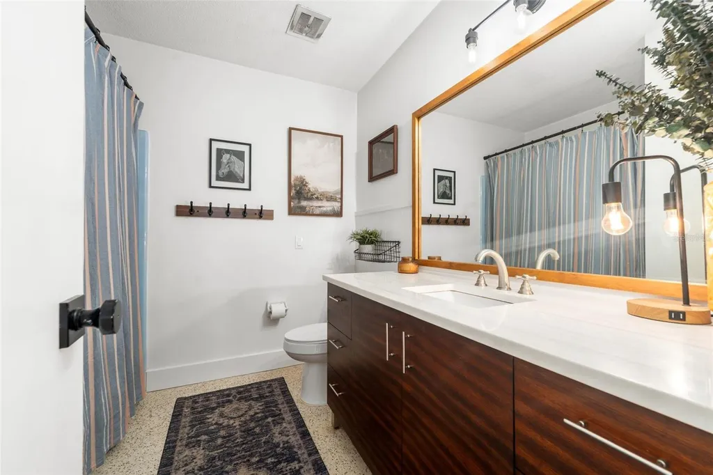 3236 NW 25th Avenue Gainesville FL 32605