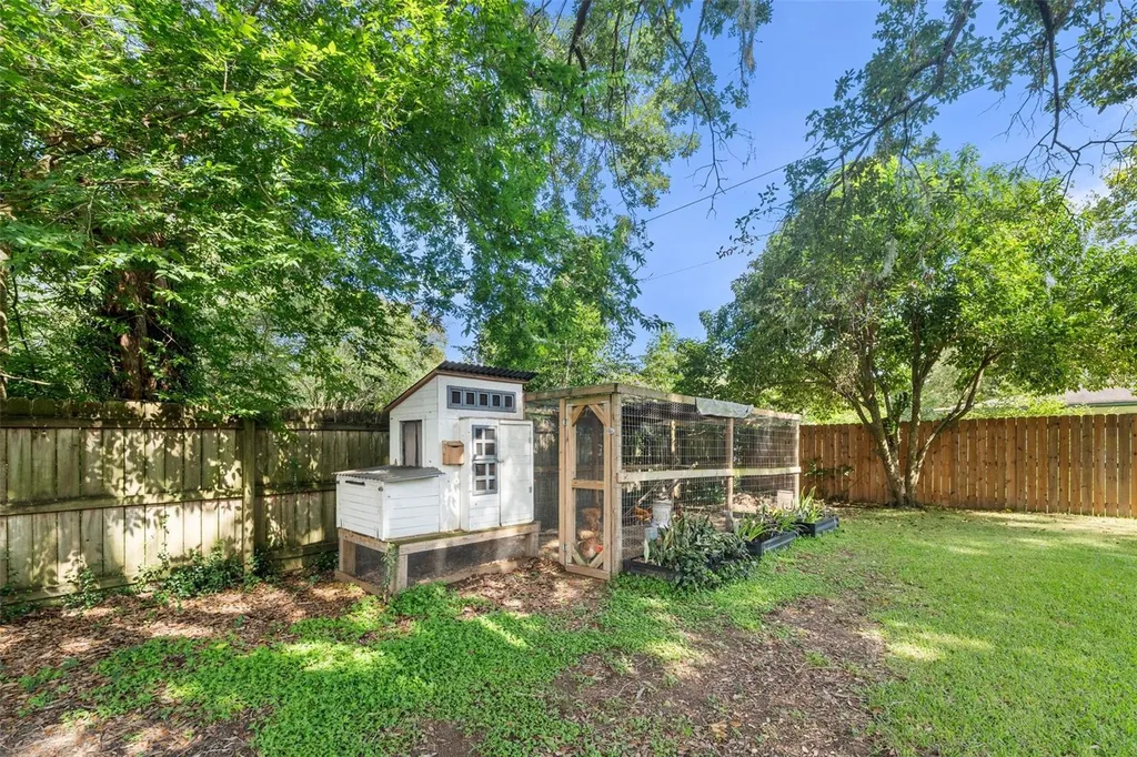 3236 NW 25th Avenue Gainesville FL 32605
