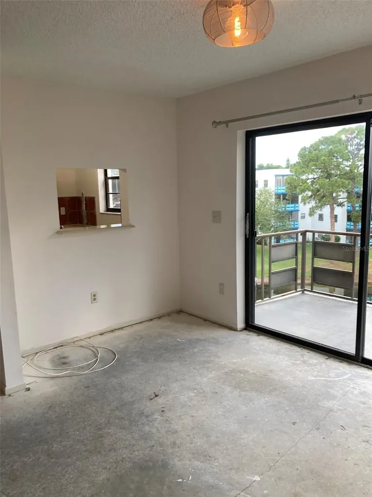 7975 58th Avenue N St Petersburg FL 33709