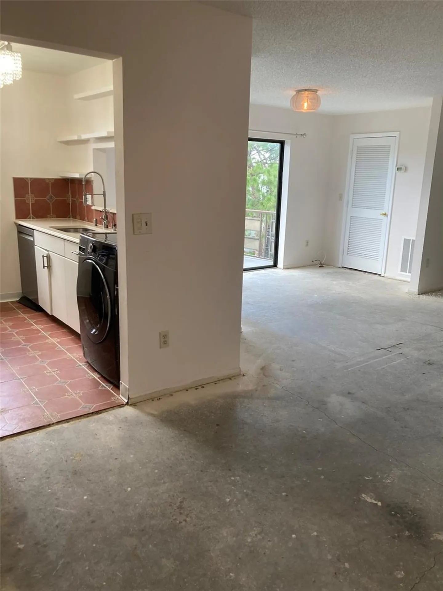 7975 58th Avenue N St Petersburg FL 33709