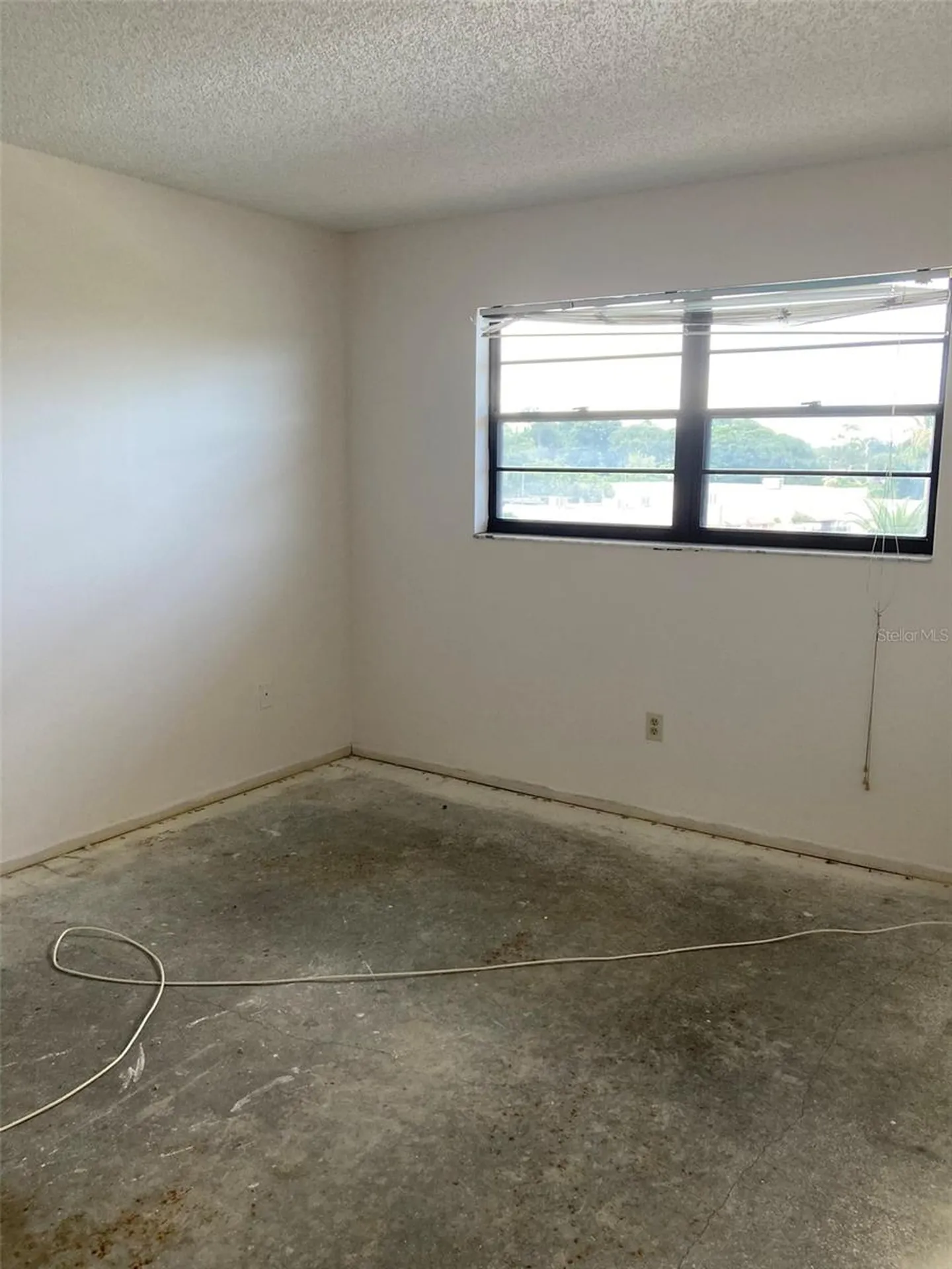 7975 58th Avenue N St Petersburg FL 33709