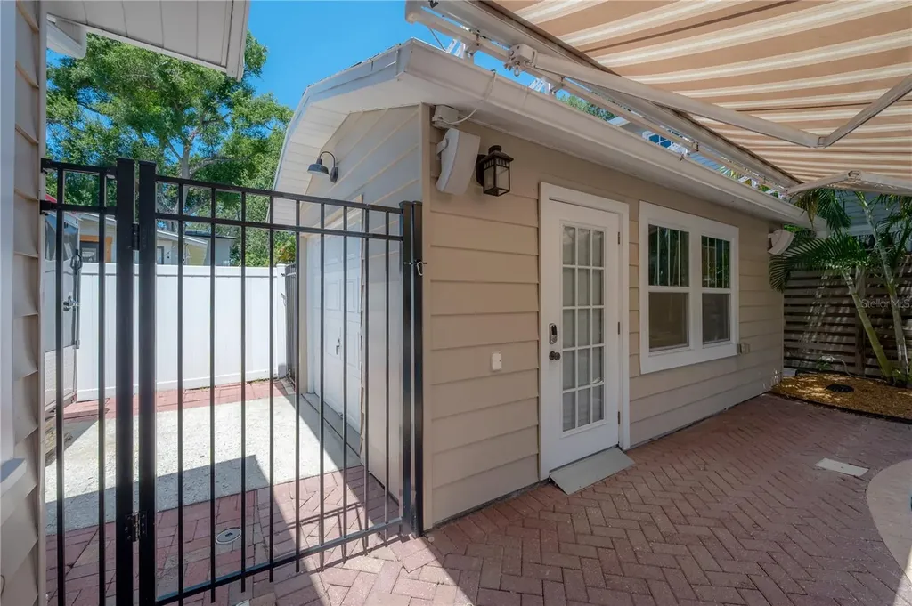 3001 W San Jose Street Tampa FL 33629