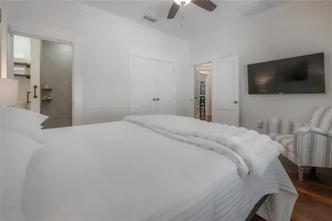 3001 W San Jose Street Tampa FL 33629