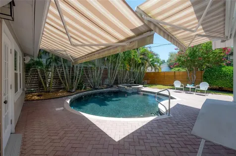 3001 W San Jose Street Tampa FL 33629