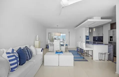 11 Gardenia Carolina PR 00979