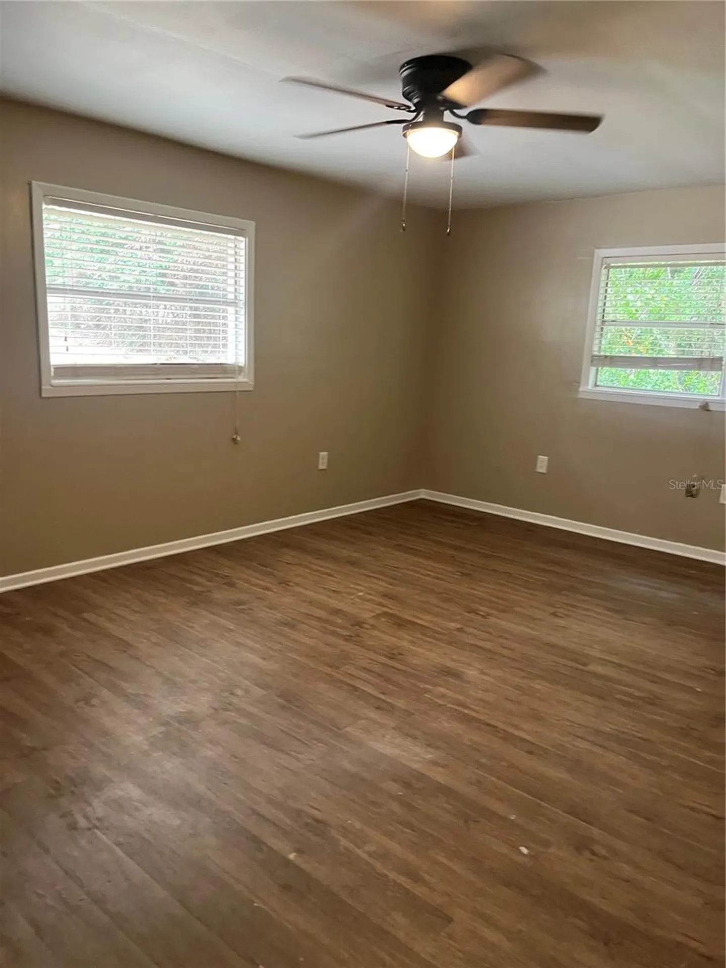 2997 S Grove Street Eustis FL 32726