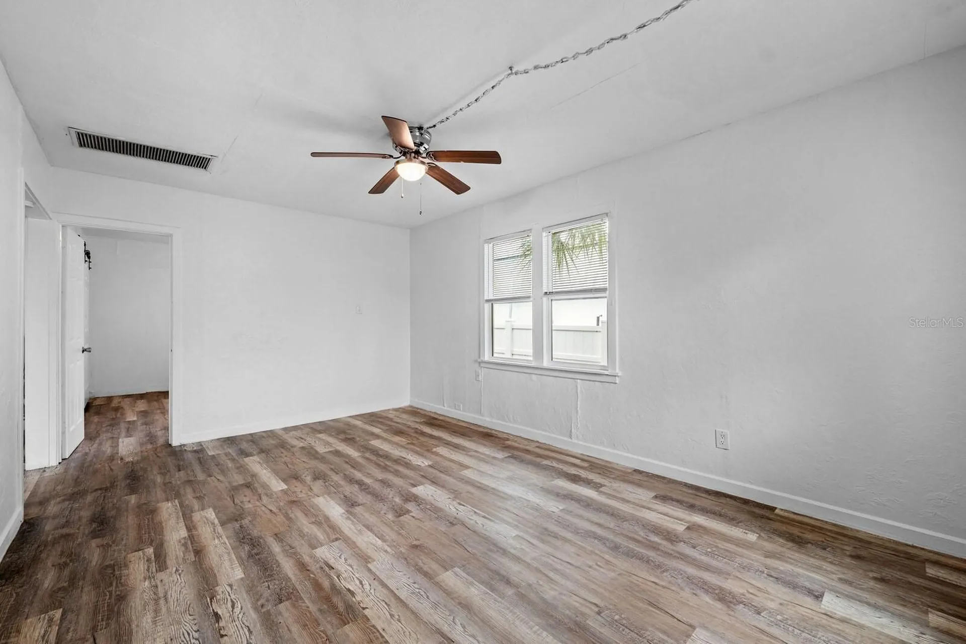 2412 51st Avenue N St Petersburg FL 33714
