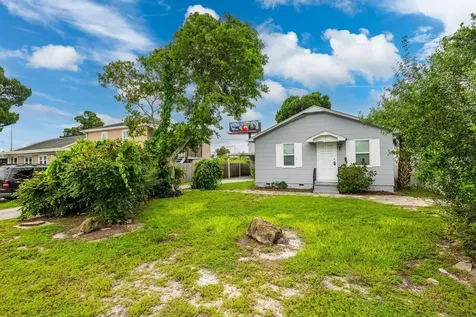 2412 51st Avenue N St Petersburg FL 33714