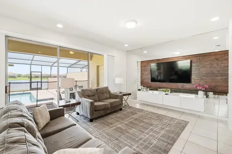 8866 Geneve Court Kissimmee FL 34747