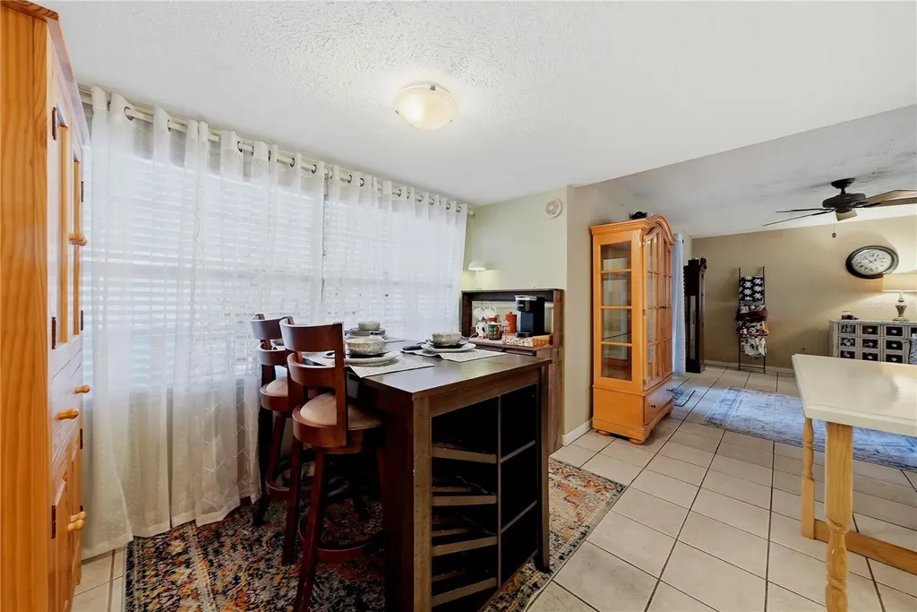 3801 Upland Place Valrico FL 33594